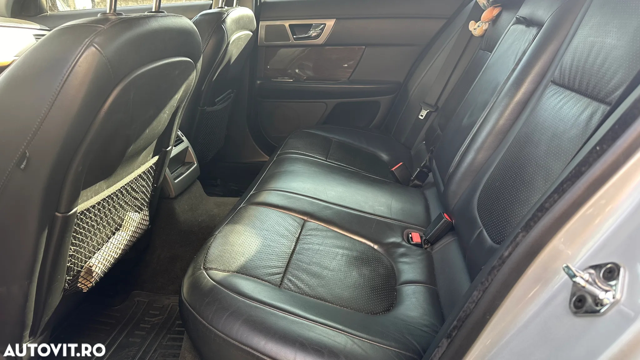 Jaguar XF 3.0 V6 Diesel S Premium Luxury - 5