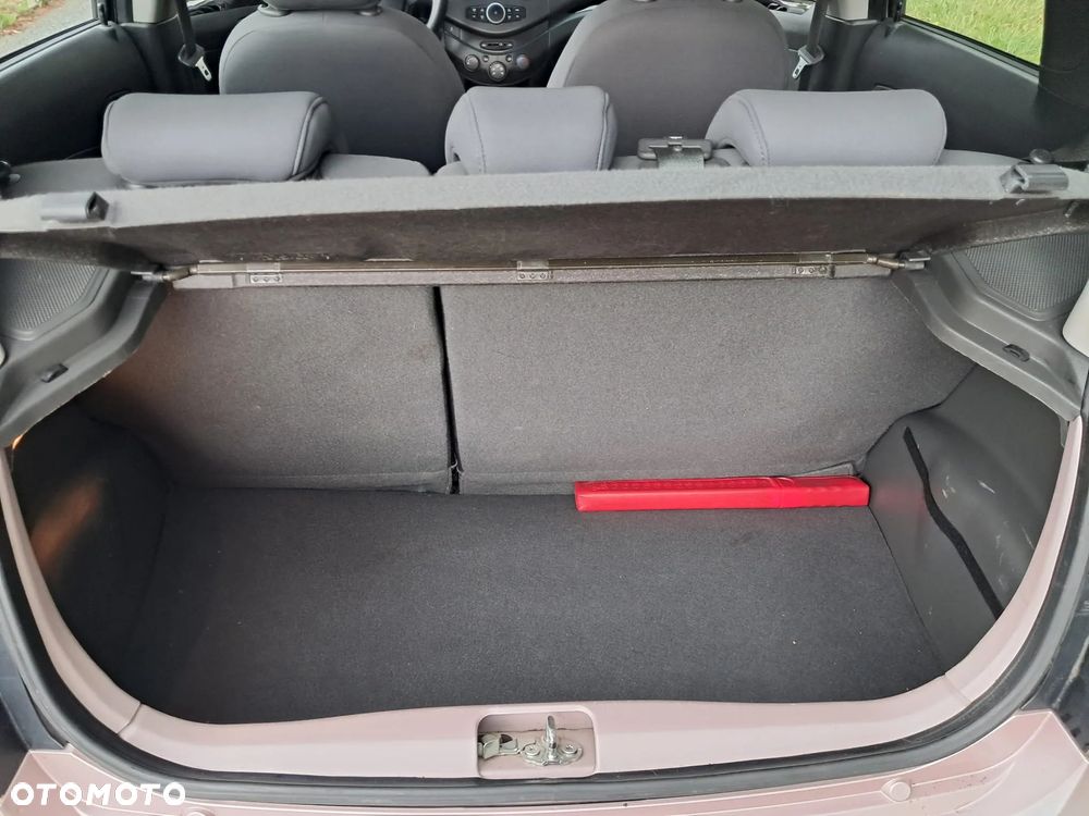 Chevrolet Spark - 15
