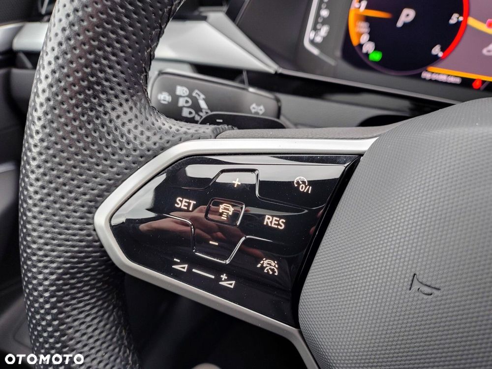 Volkswagen Arteon 2.0 TDI 4Motion R-Line DSG - 32