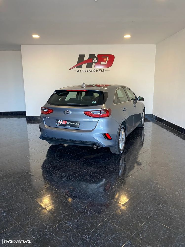 Kia Ceed 1.0 T-GDI 120 OPF Nightline Edition - 3