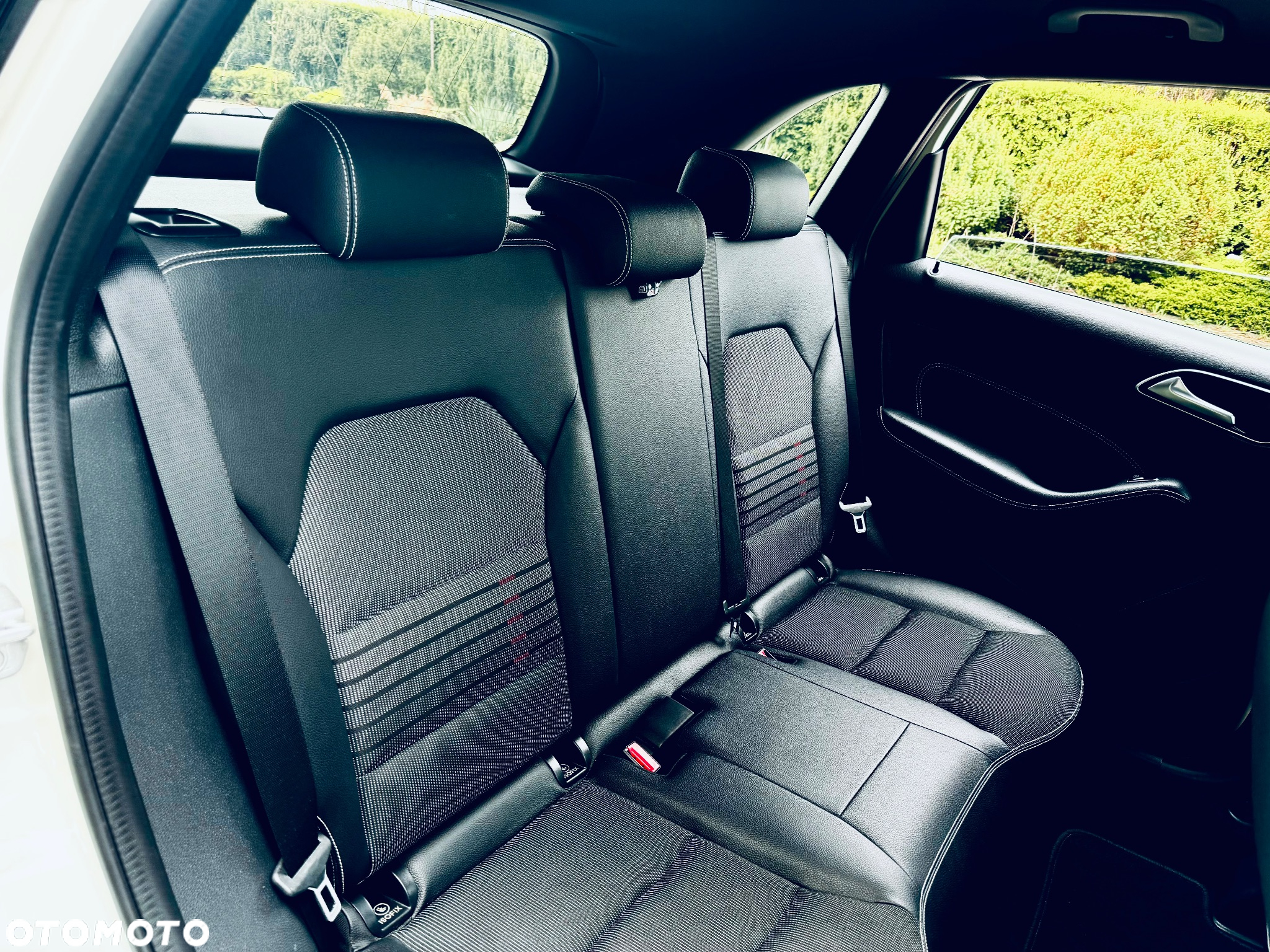 Mercedes-Benz Klasa B 180 CDI - 32