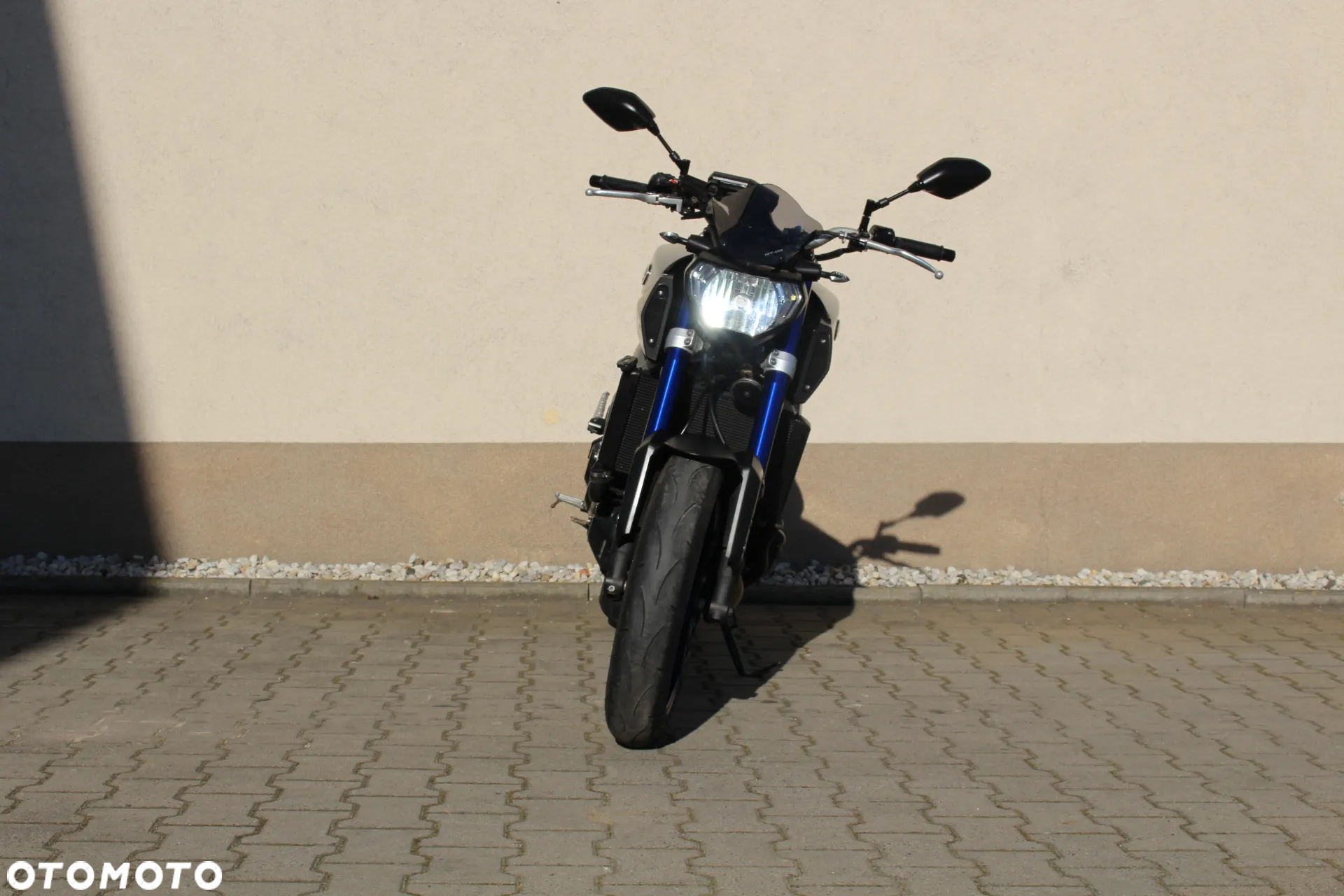Yamaha MT - 5