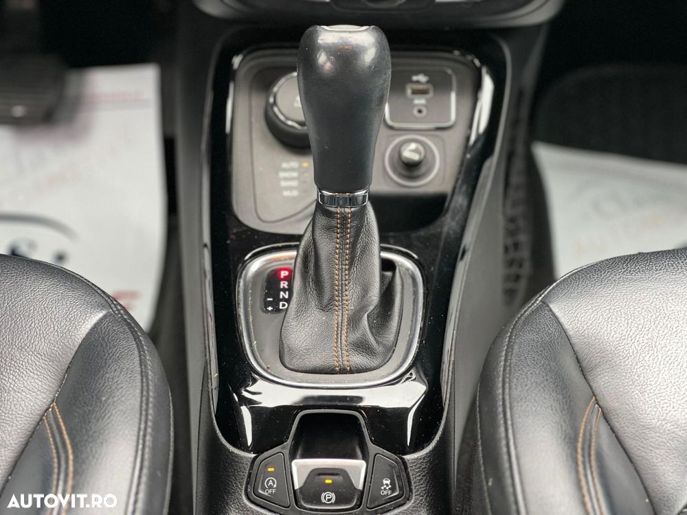 Jeep Compass 2.0 M-Jet 4x4 AT Limited - 13