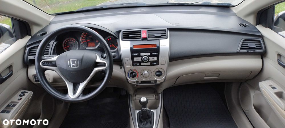 Honda City - 7