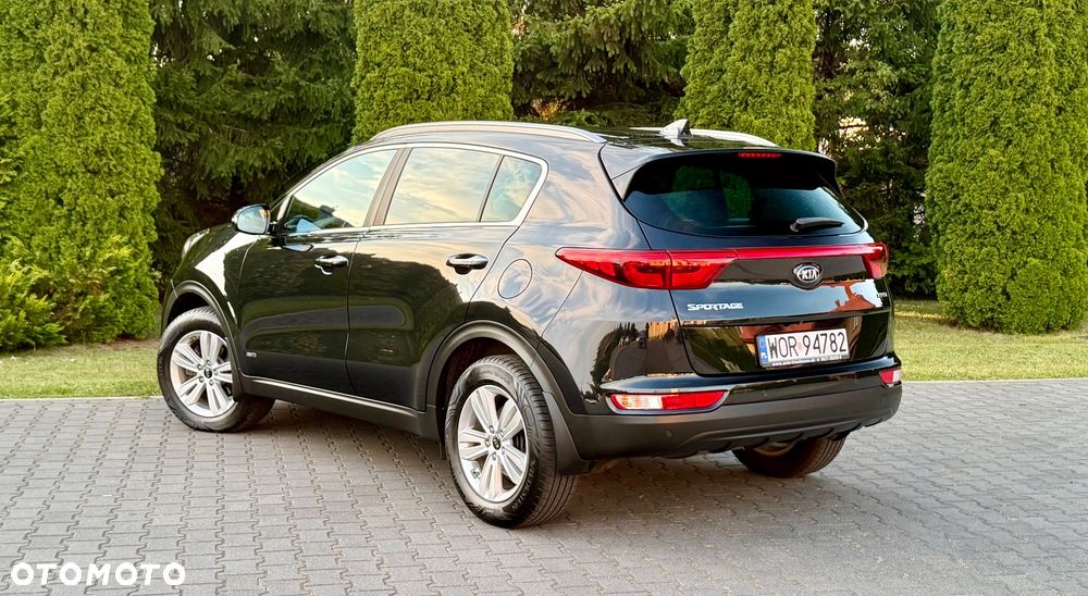 Kia Sportage 2,0 CRDI AWD Spirit - 13