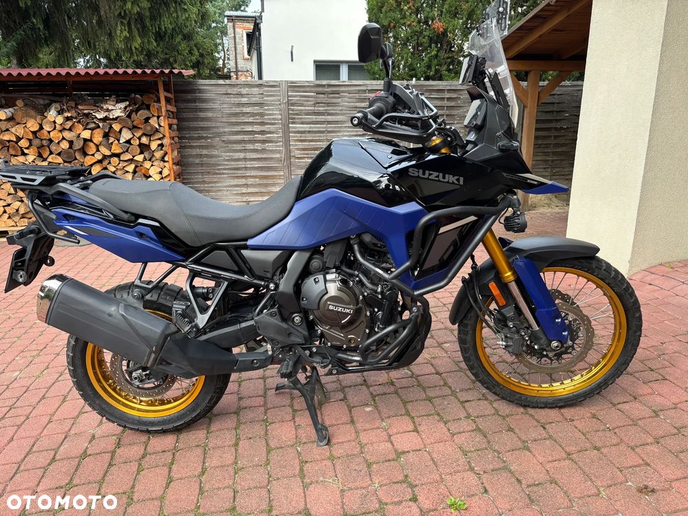 Suzuki V-STROM - 2