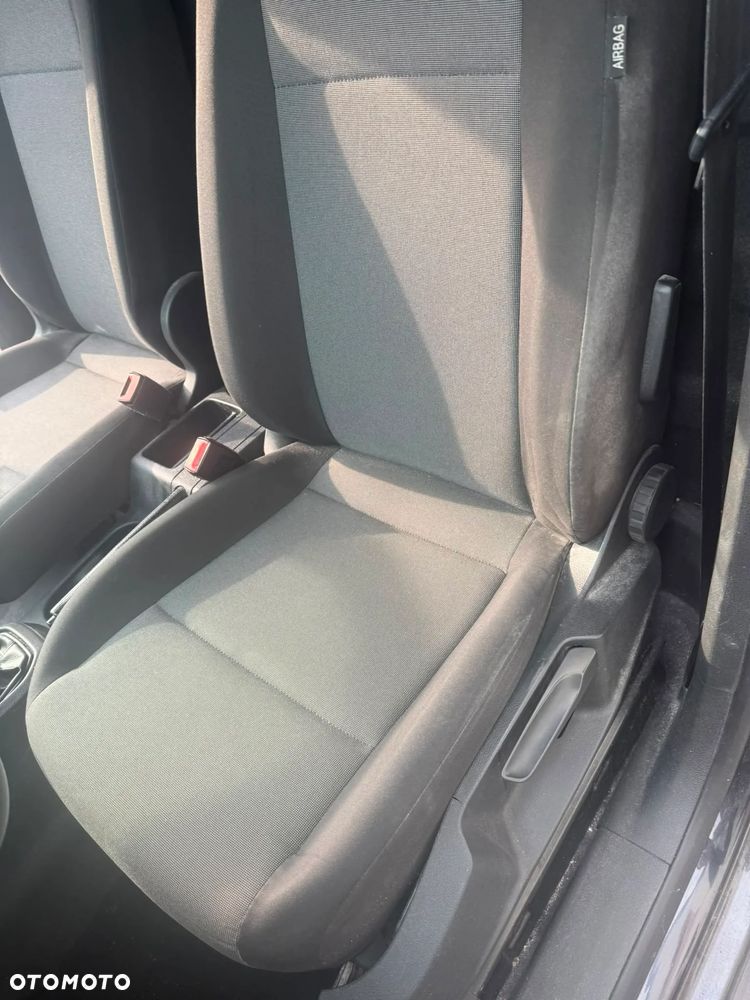 Volkswagen Caddy - 9