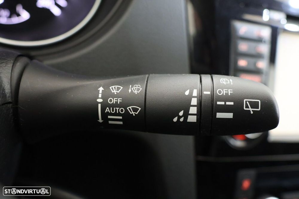 Nissan Qashqai 1.5 dCi N-Connecta - 14