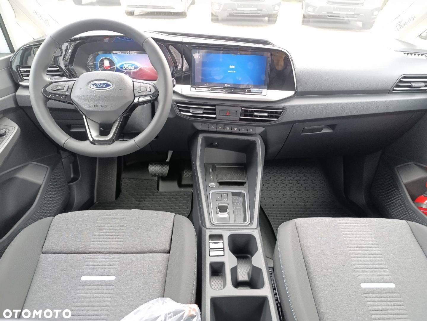Ford Transit Connect - 17