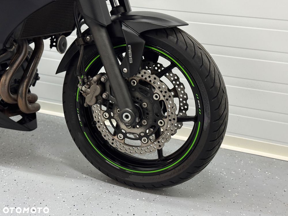 Kawasaki ER - 7