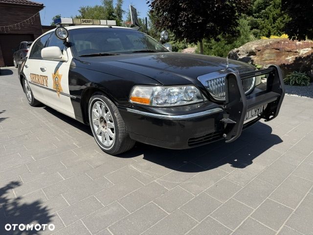 Lincoln Town Car 4.6 Executive - 6