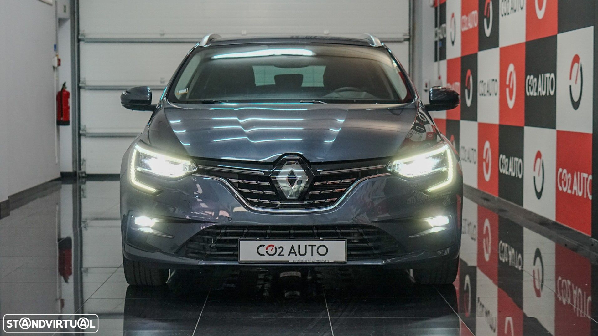 Renault Mégane Sport Tourer 1.5 Blue dCi Techno EDC - 2