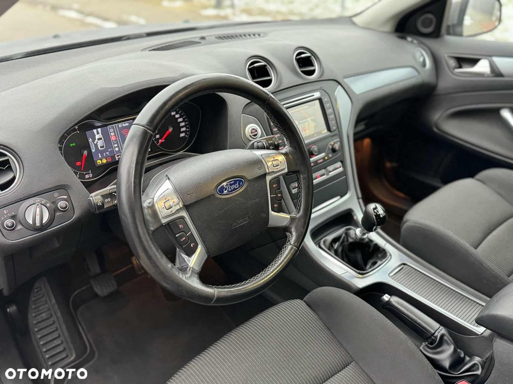 Ford Mondeo 2.0 TDCi Titanium X - 13