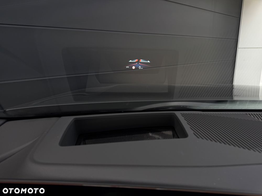 BMW Seria 5 520d xDrive - 9