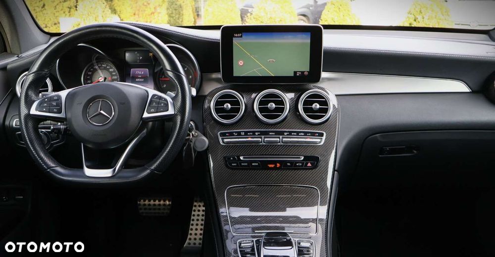 Mercedes-Benz GLC - 13