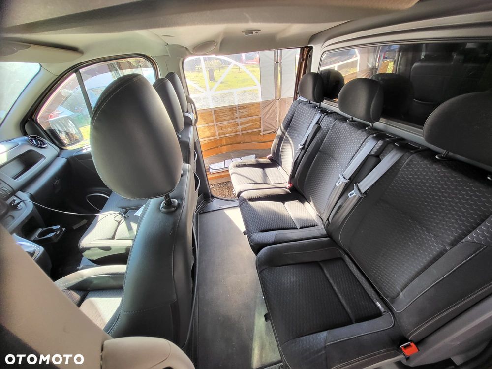Opel Vivaro - 10