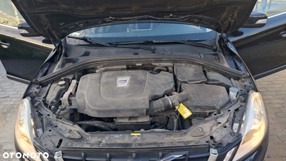 Volvo XC 60 D3 Momentum - 30