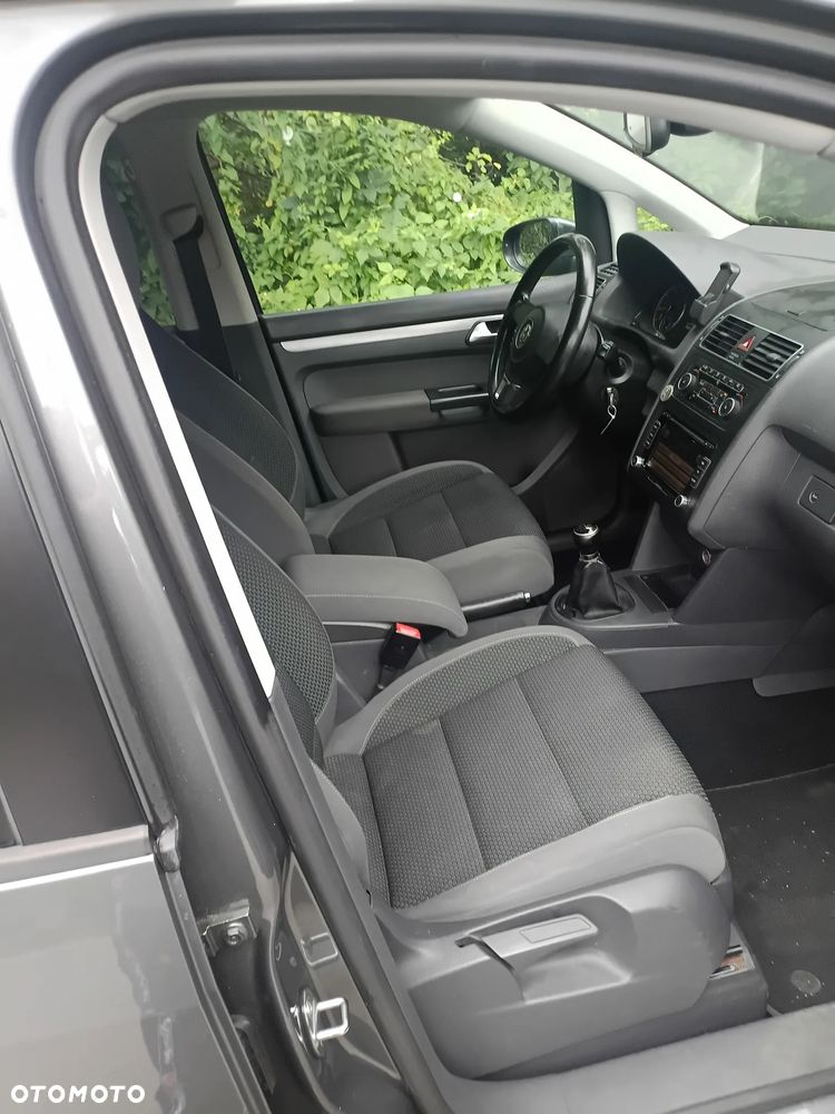 Volkswagen Touran 1.4 TSI Highline - 8