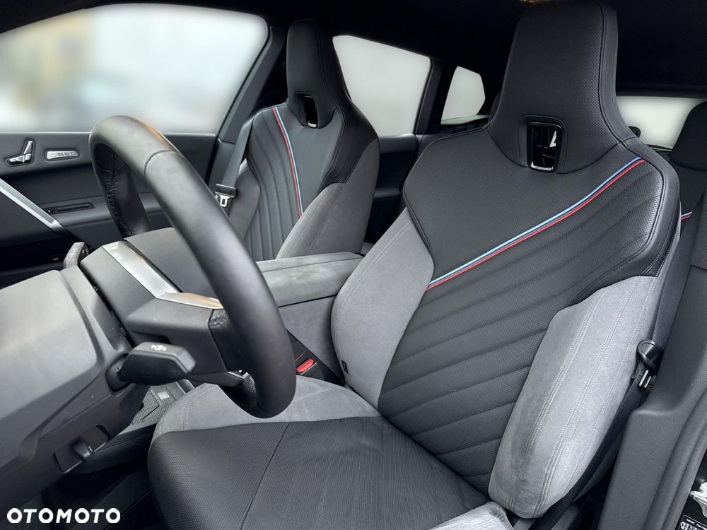 BMW iX - 7