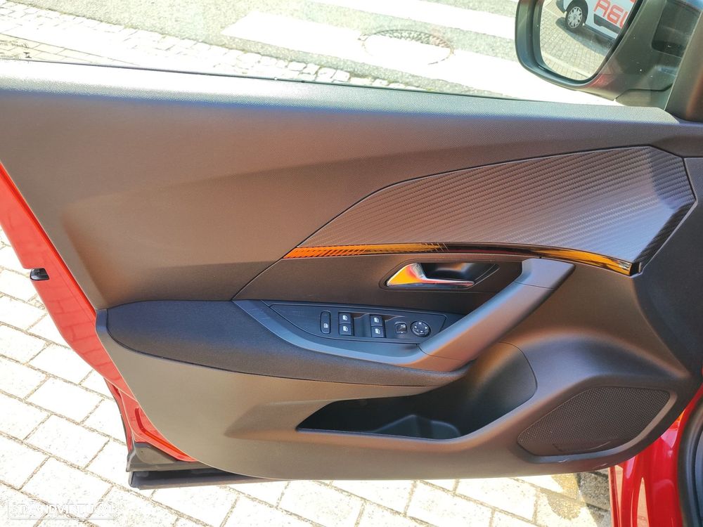 Peugeot 2008 1.5 BlueHDi Active Pack EAT8 - 14