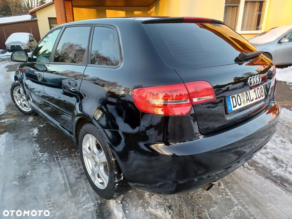 Audi A3 Sportback 1.6 Ambition - 21