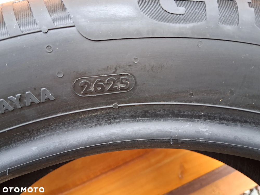 Giti Synergy H2 205/55R17 - 2