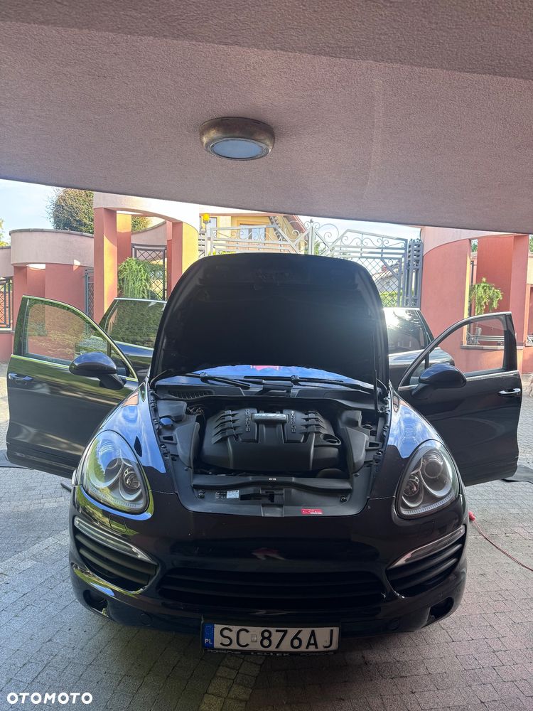 Porsche Cayenne - 9