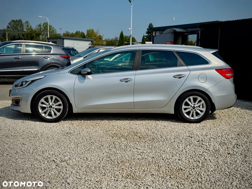 Kia Ceed 1.6 GDI DCT Platinum Edition - 10