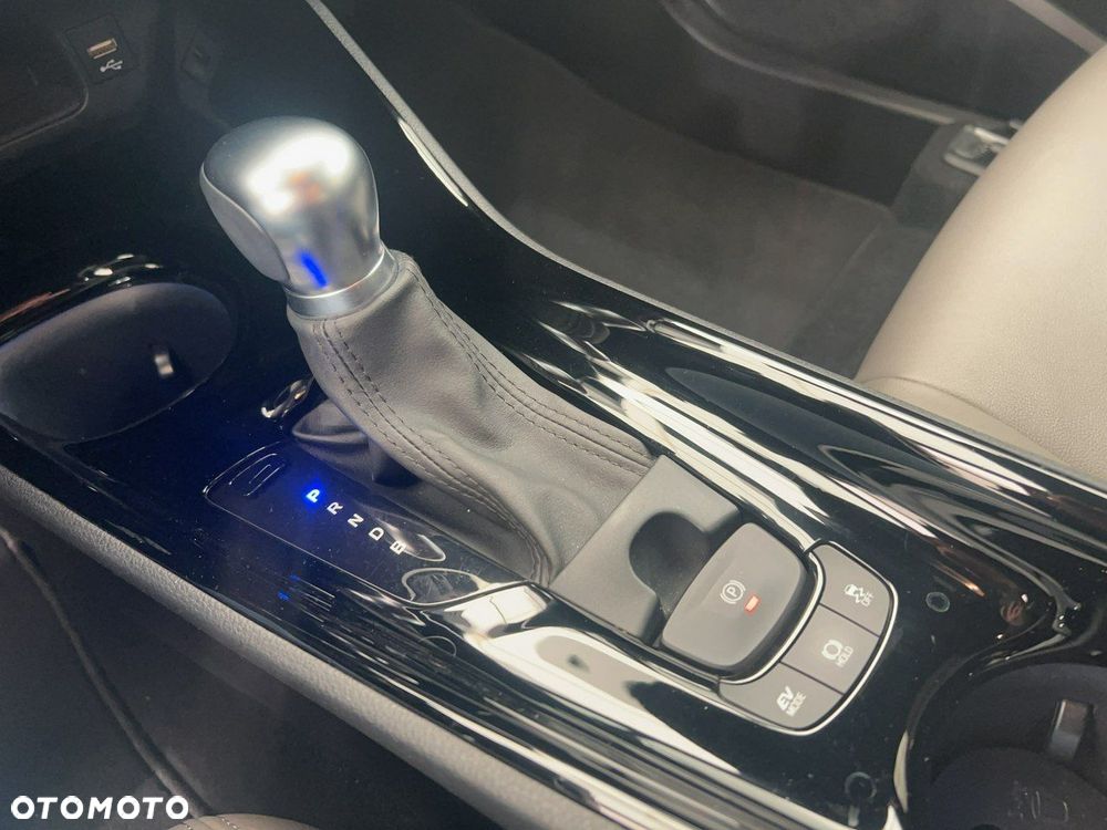 Toyota C-HR - 19