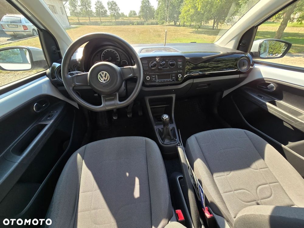 Volkswagen up! - 14