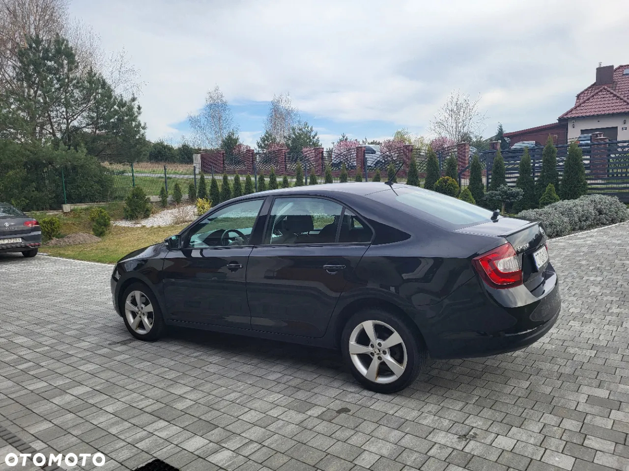 Skoda RAPID - 6