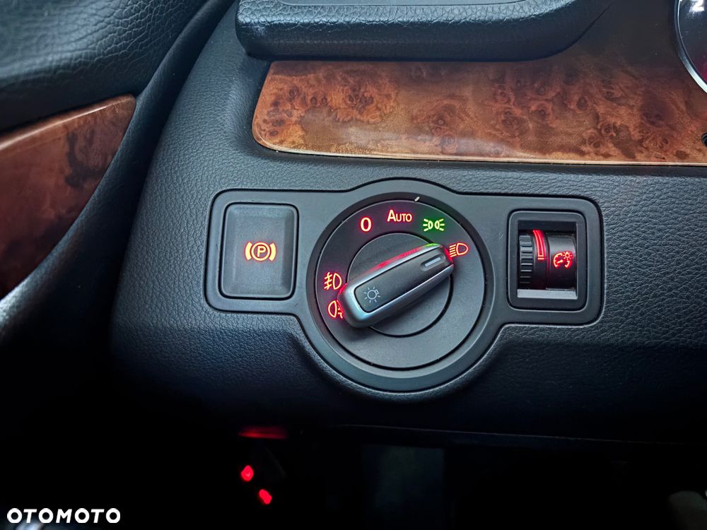 Volkswagen Passat - 18