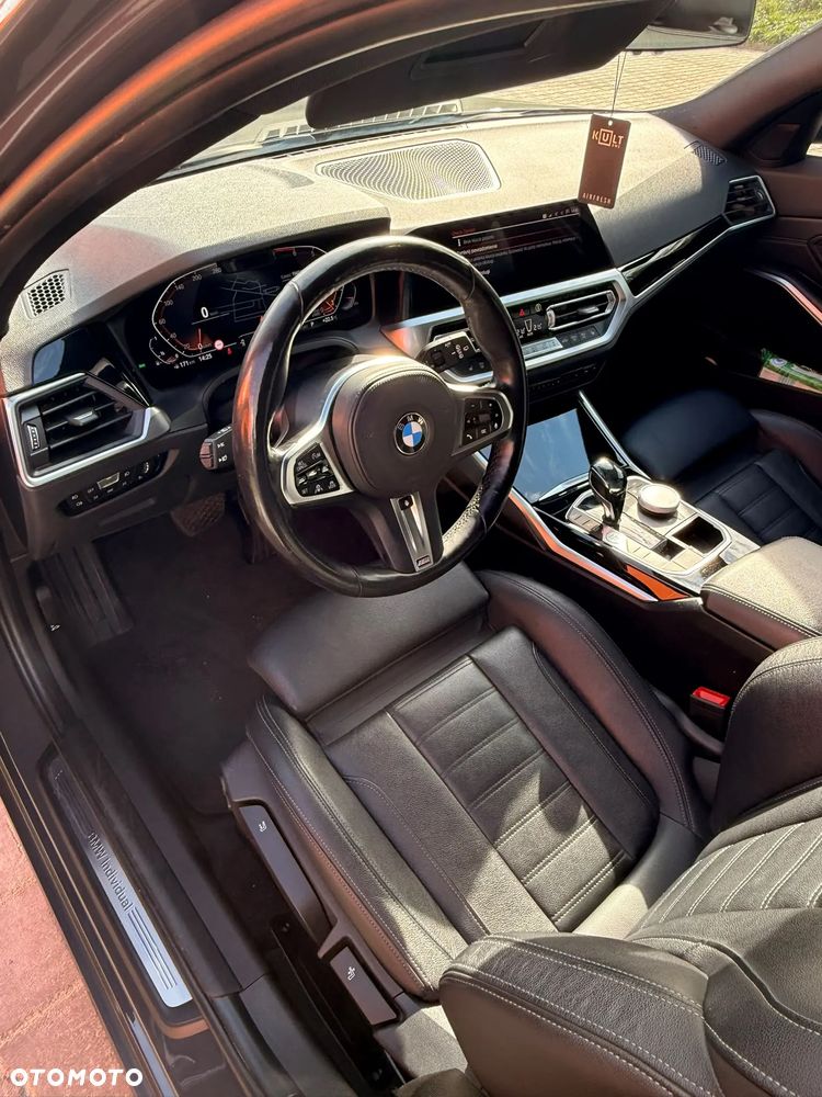 BMW Seria 3 - 8