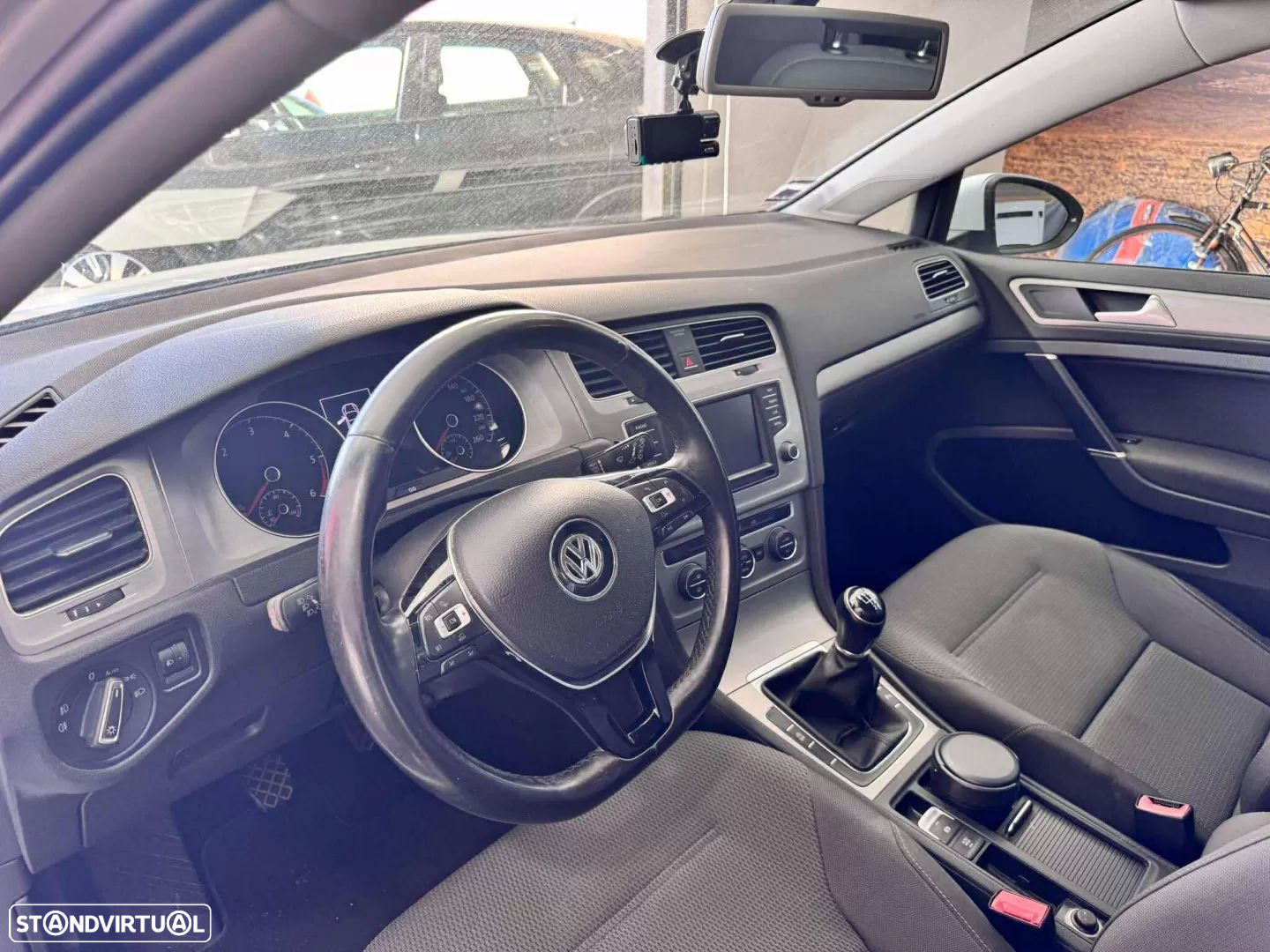VW Golf 1.6 TDi BlueMotion Confortline - 13