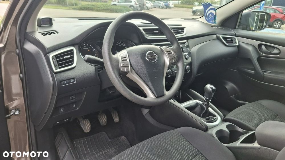 Nissan Qashqai - 11