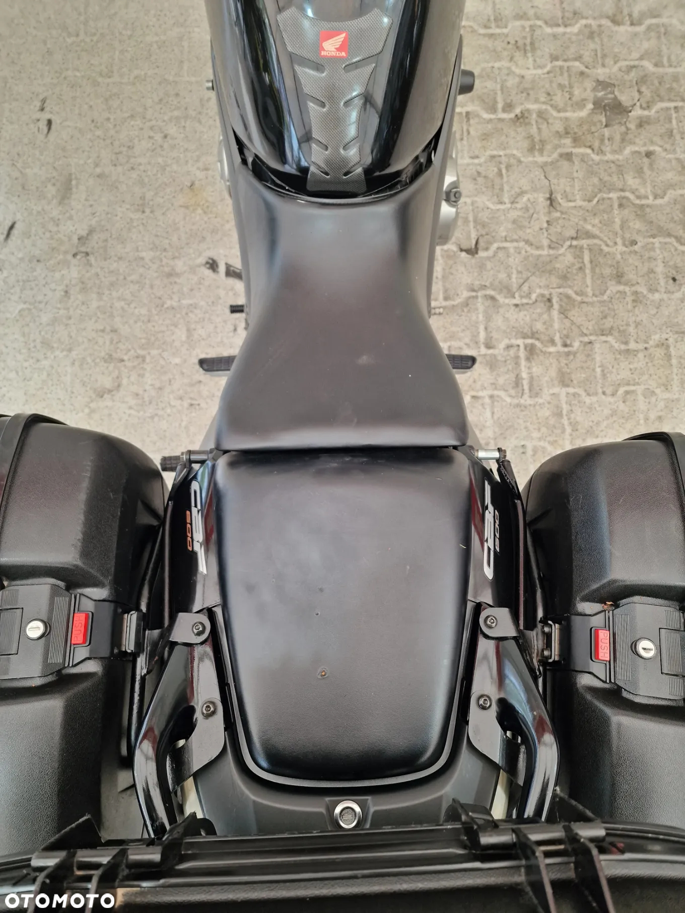 Honda CBF - 28