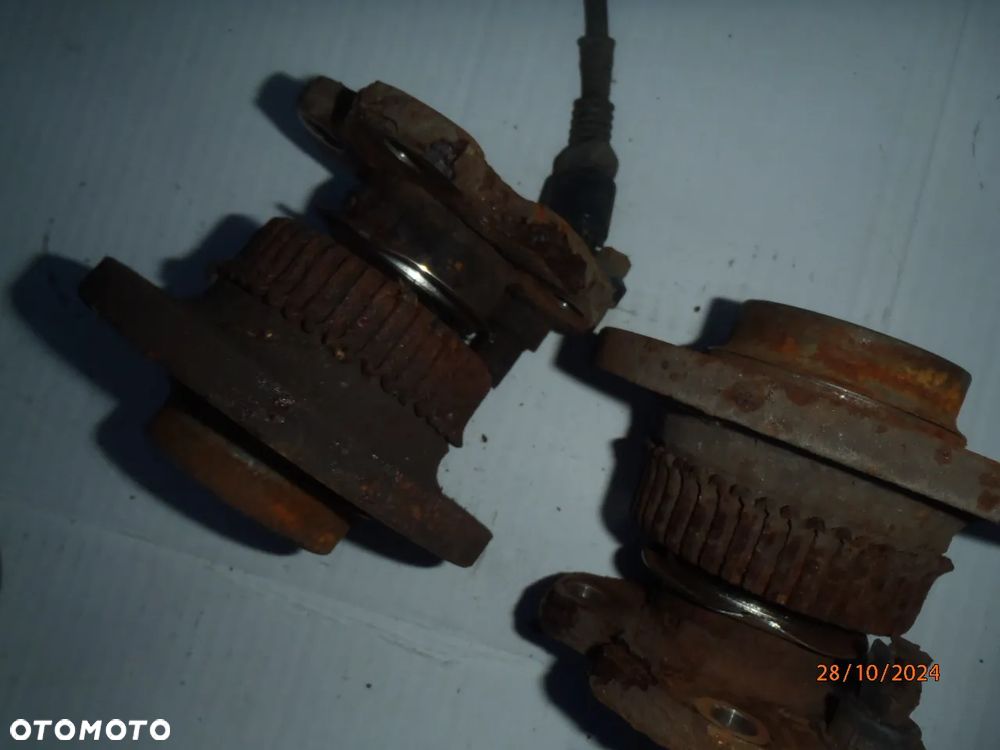 PIASTA CZOP koronka ucho wieszak wspornik zacisk jarzmo śruby z zawieszenie tył tylne belka golf IV pod abs - 18