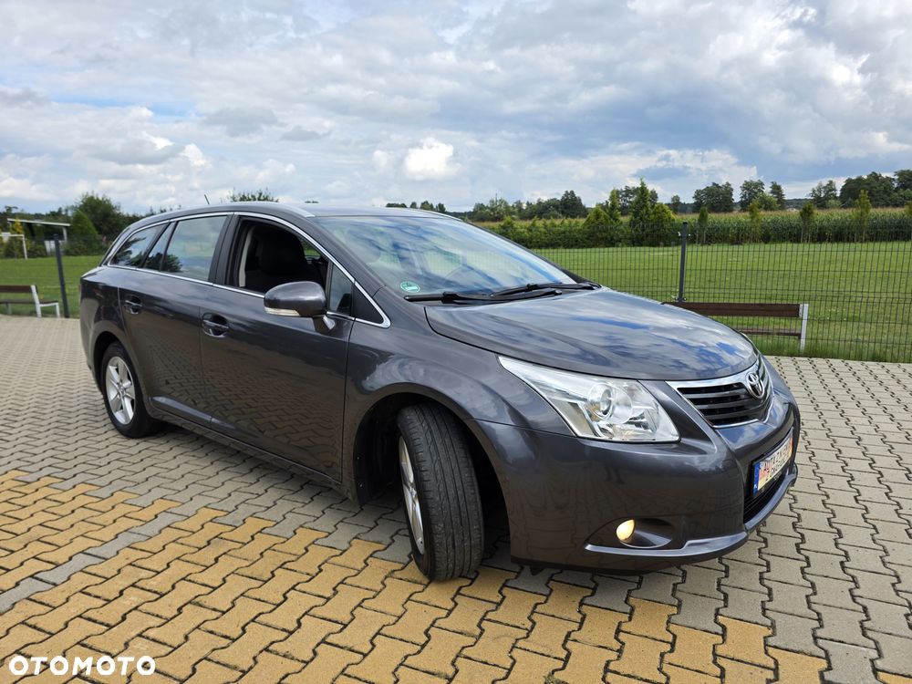 Toyota Avensis 1.8 Sol plus - 4