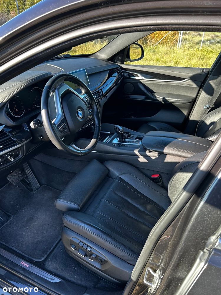 BMW X6 xDrive40d - 10