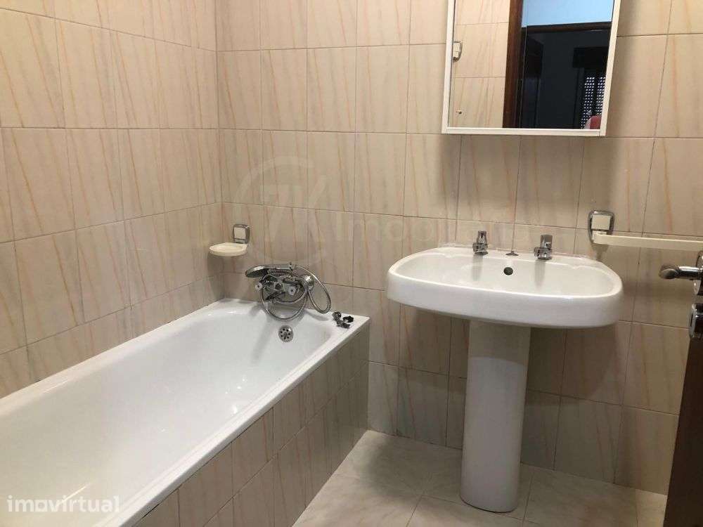 Apartamento T3 restaurado, com ELEVADOR - Grande imagem: 5/10