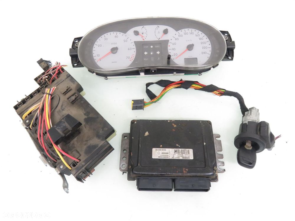 STACYJKA STEROWNIK RENAULT CLIO II 1.6 - 8200059086 21656614 8200054428 - 1