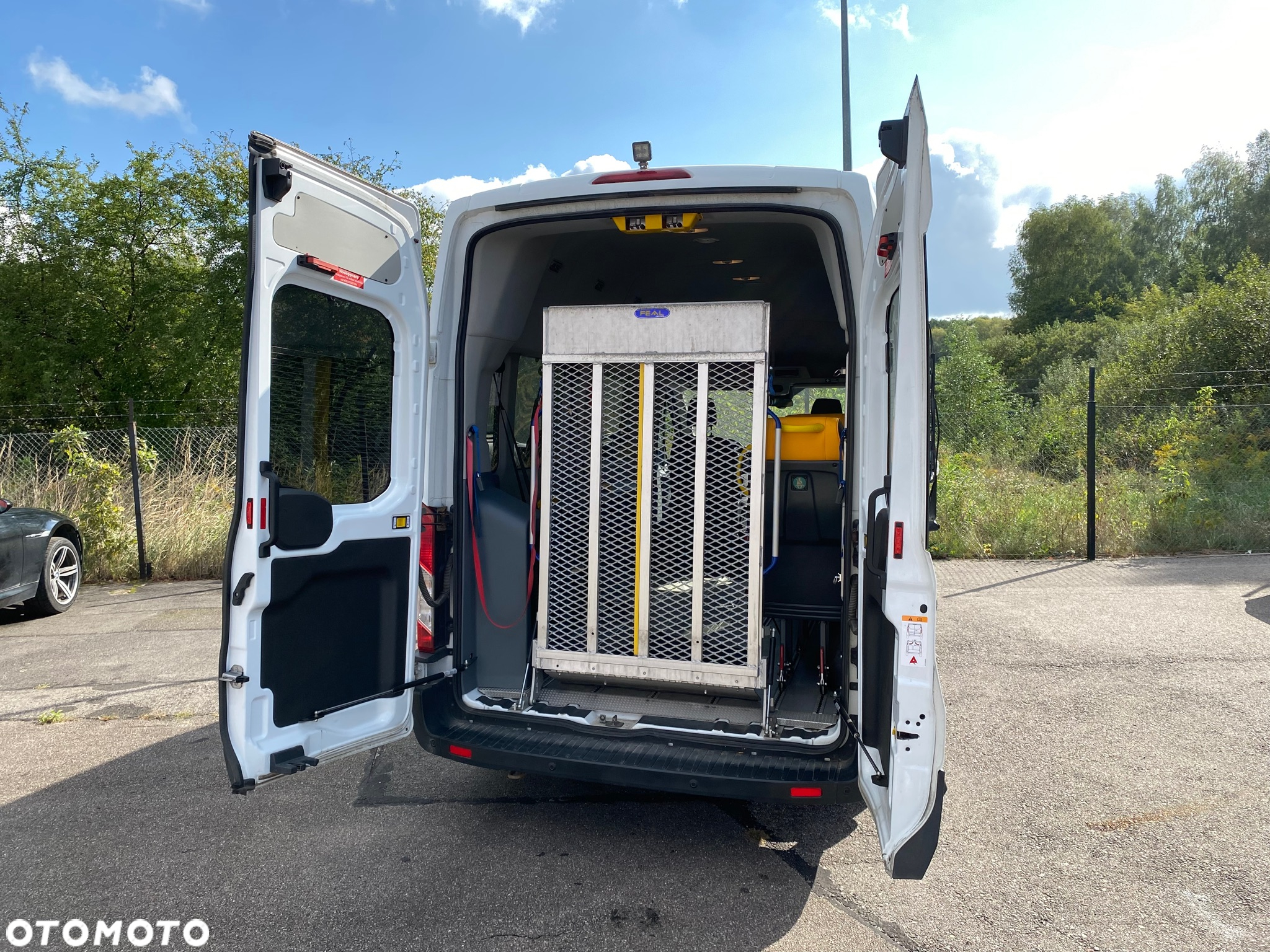 Ford Transit - 9