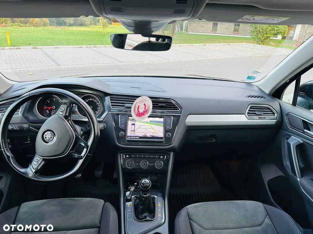 Volkswagen Tiguan 2.0 TDI SCR (BlueMotion Technology) Sound - 27