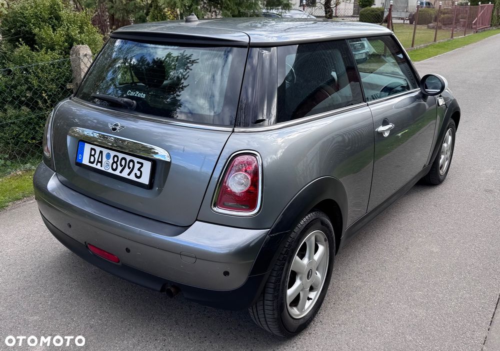 MINI ONE - 6