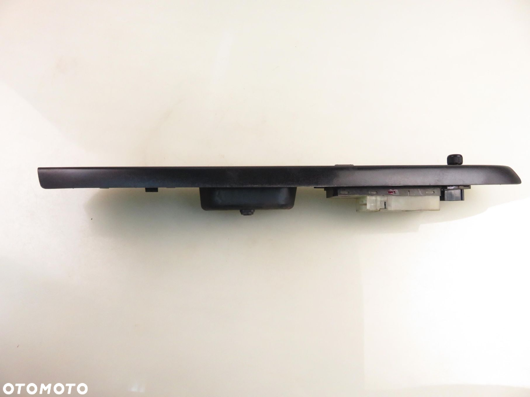 PANEL SZYB SUZUKI SX4 (EY, GY) 8372579J10 - 13