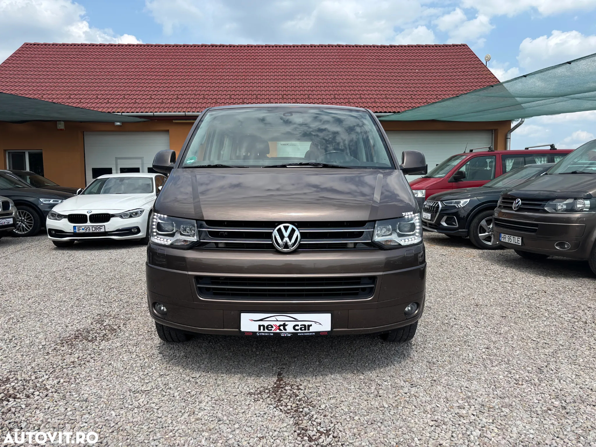 Volkswagen Multivan - 5