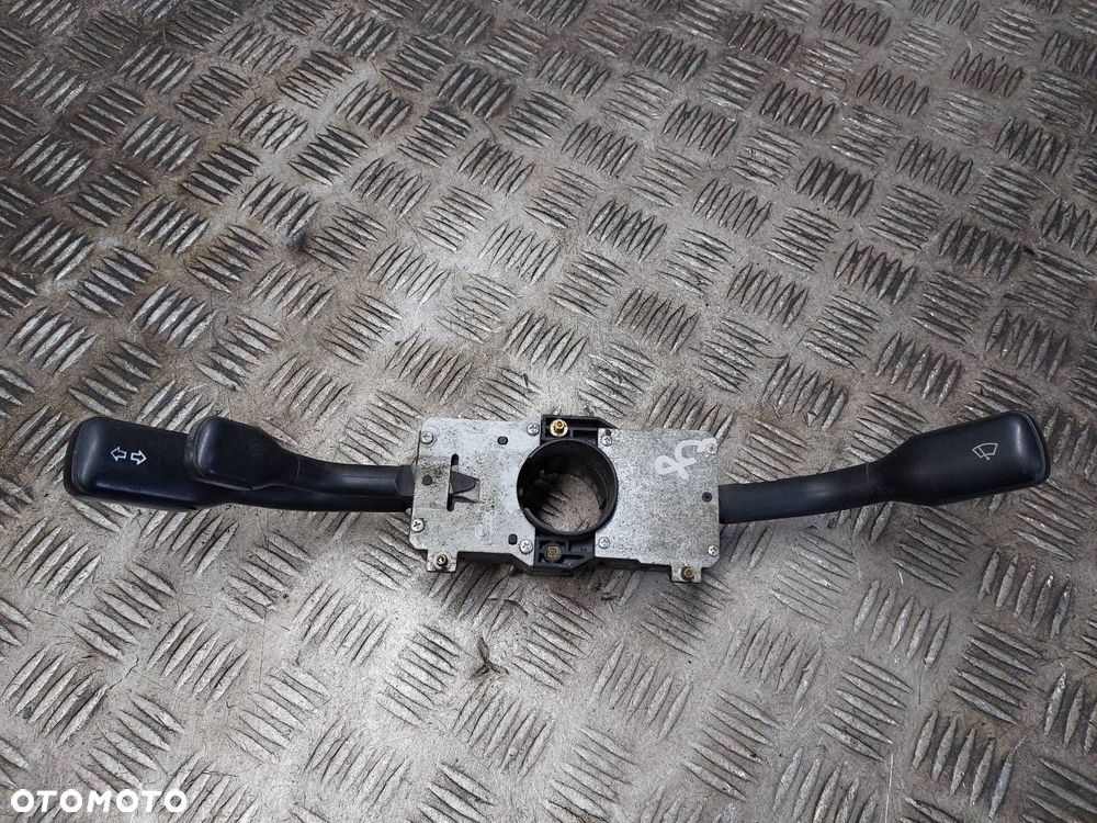 MANETKA PRZEŁĄCZNIK ZESPOLONY AUDI 80 B4 4A0953503 - 1