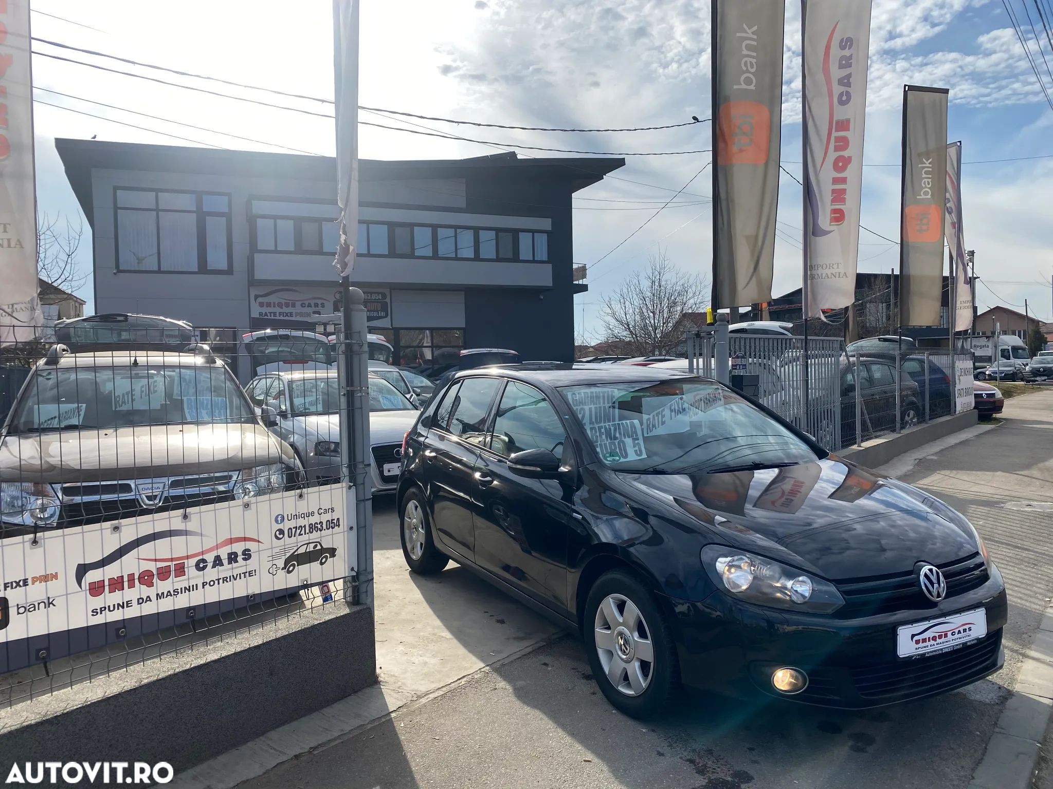 Volkswagen Golf 1.2 TSI MATCH - 1