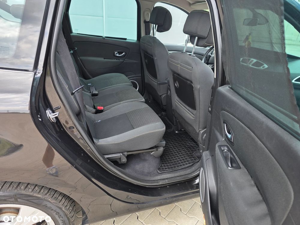 Renault Grand Scenic TCe 130 Dynamique - 17