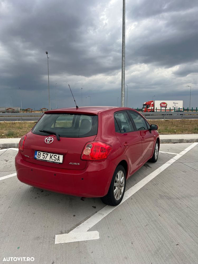 Toyota Auris - 5